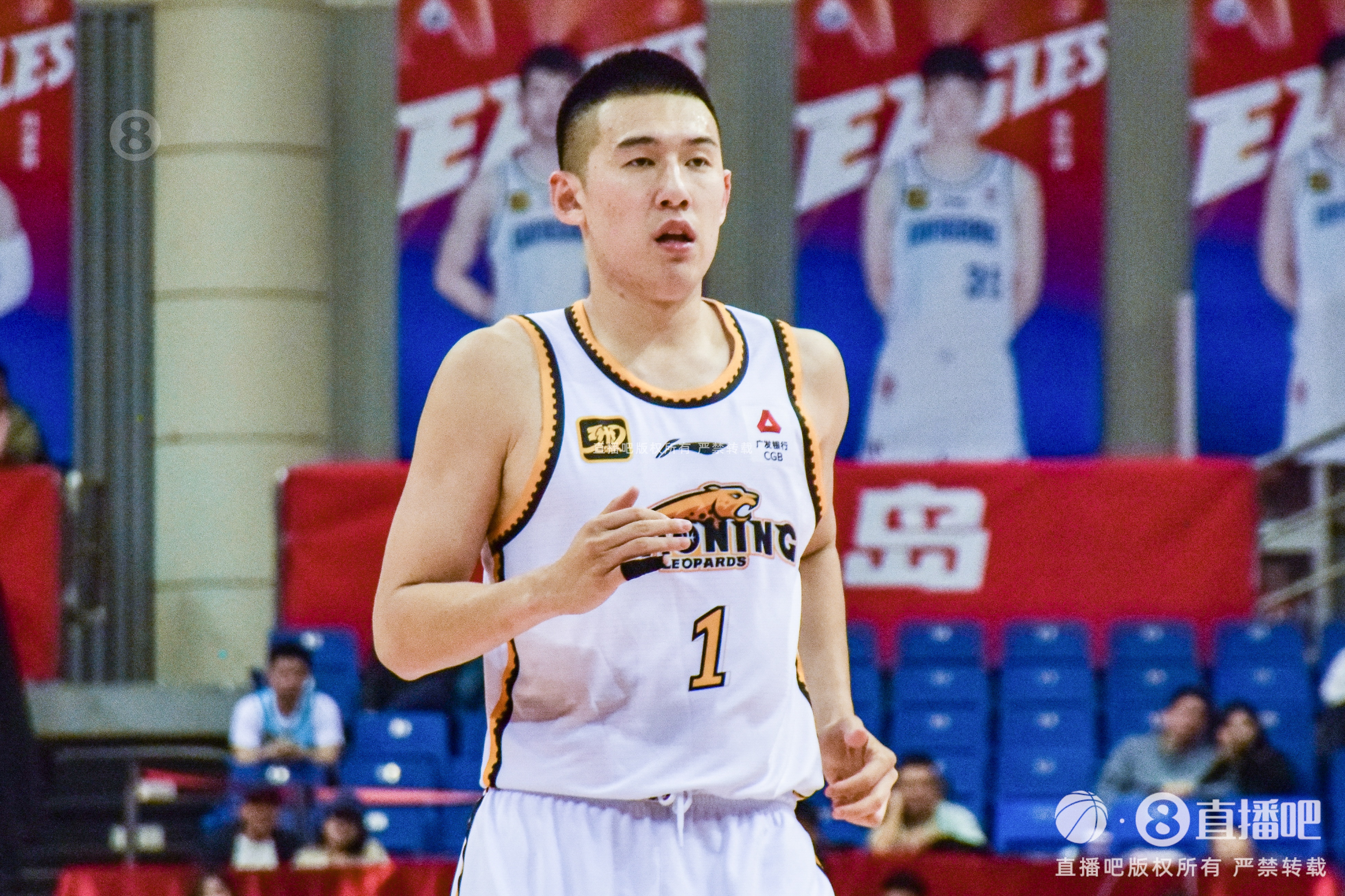 板凳匪徒！付豪替補5分鐘3中3拿到7分 正負值+15